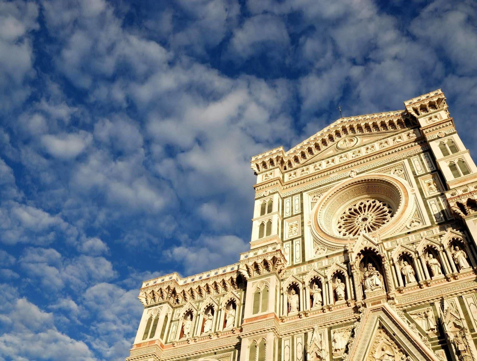 Apartments In Colors Florence Exterior photo